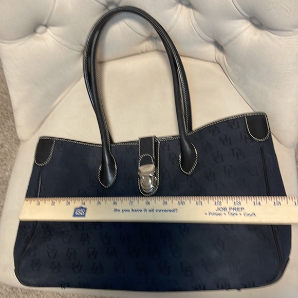 Dooney & Bourke K1013498 black monogram jacquard with black leather trim tote - Picture 8 of 13